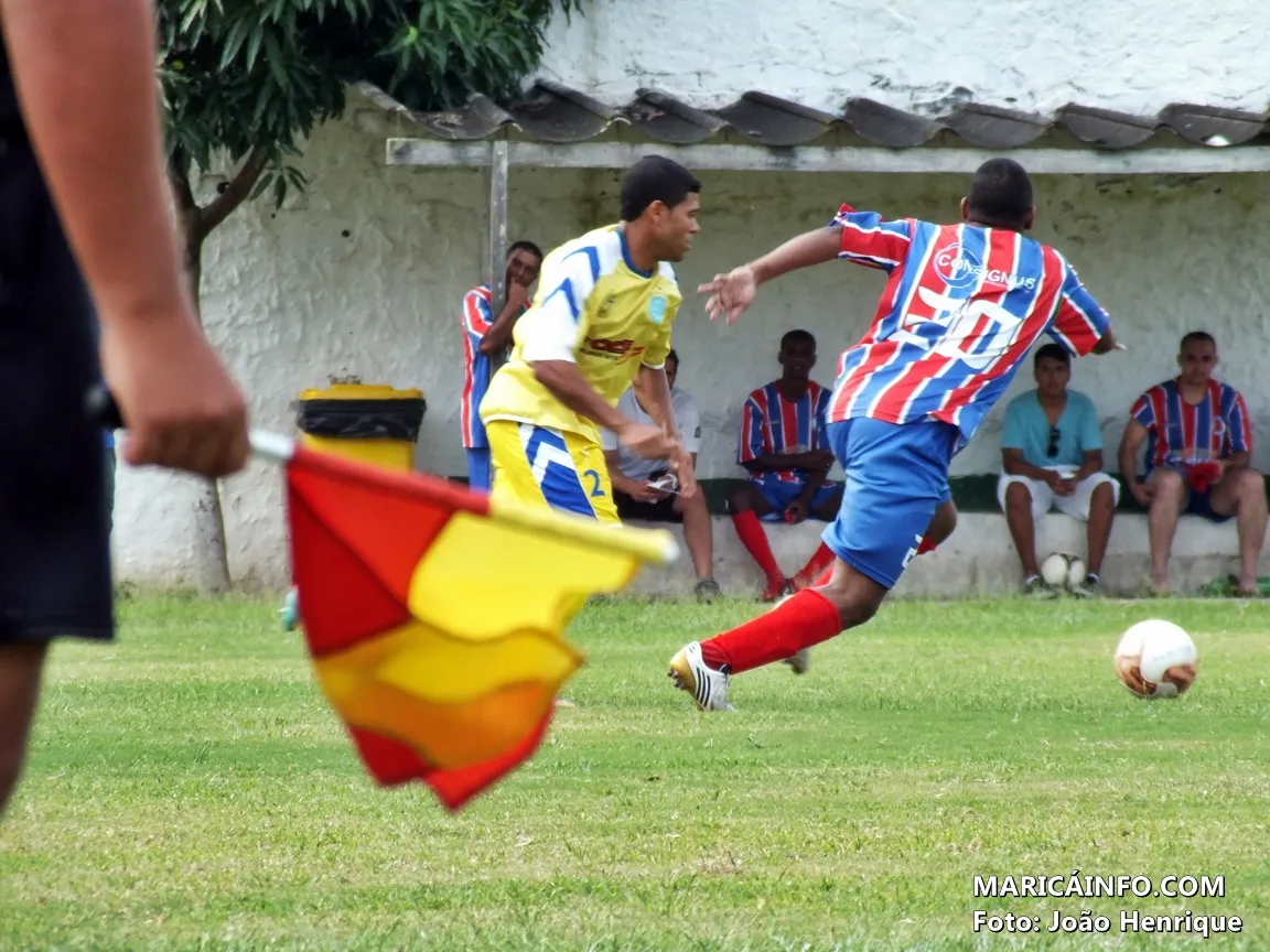 Semifinais do Campeonato Maricaense de futebol acontecem neste domingo 8 Time do Amparo é a favorita ao título do Maricaense 2013. (Foto: João Henrique | Maricá Info)