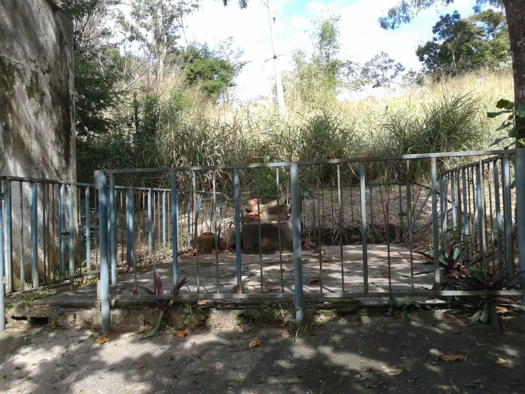 Moradores de Santa Paula, em Maricá, protestam contra paralisação de obra em posto de saúde 9 Segundo moradores, este é o local onde o atendimento psicológico é feito.