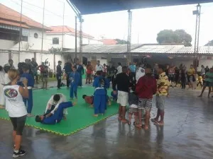 Maricá: Sábado de 'Viver Bem' em São José do Imbassaí 10 Aulas de ginástica, pilates, futsal, jiu-jitsu, judô, capoeira, krav maga, reforço escolar do 2º ao 5º ano e assessoria jurídica para pequenas causas.