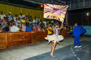 G.R.E.S União de Maricá realizará final de concurso para escolher samba nesta sexta-feira (6) 4 Casal de mestre-sala e porta-bandeira da União de Maricá. (foto: Paulo Polônio)