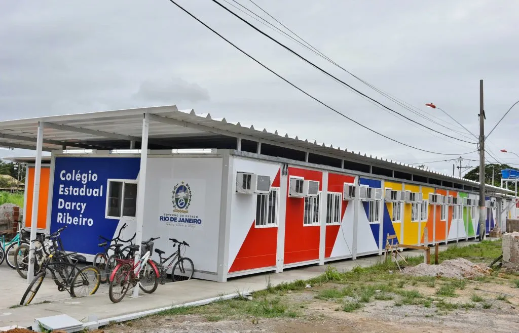 Itaipuaçu recebe primeiro colégio público com Ensino Médio 11 darcy ribeiro colegio itaipuacu marica