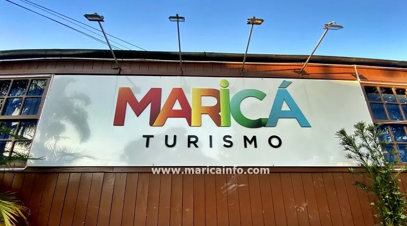 Maricá sobe 50 posições e é o 3º maior município do Rio em arrecadação de ICMS 7 marica letreiro