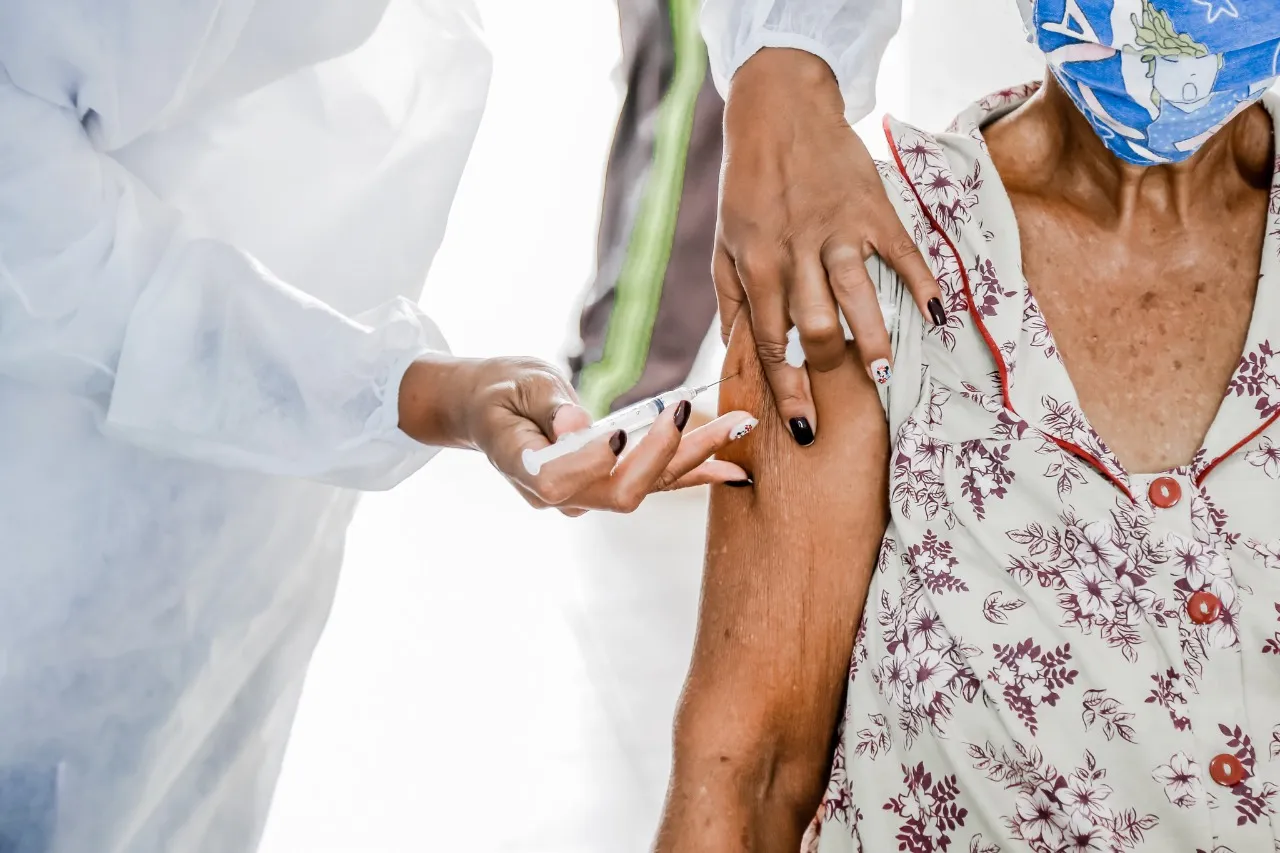 Maricá terá dose de reforço em idosos da vacina contra a Covid-19 7 itaborai vacina
