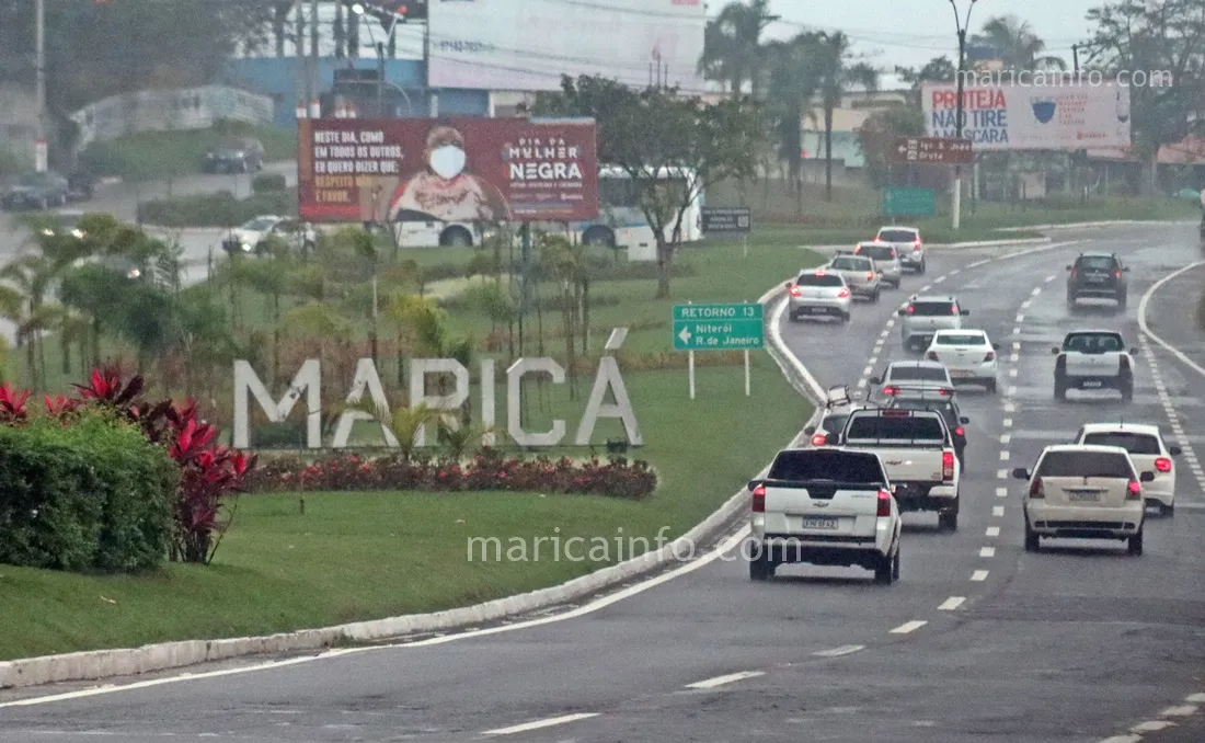 Maricá inicia fiscalizações para coibir publicidade irregular 11 marica rj portal rodovia chuva