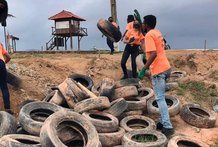 Maricá: Centenas de pneus são recolhidos pela Somar 6 pneus recolhidos