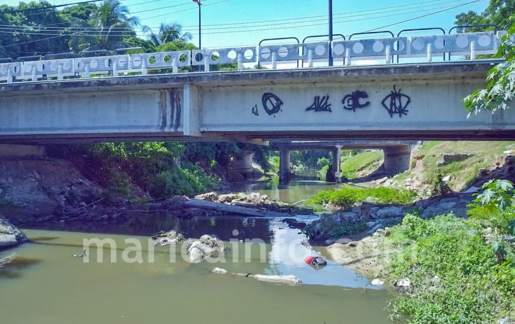 Maricá: Chuva de moderada a forte é esperada nesta sexta-feira (07) 10 Rio Mumbuca Assoreado Centro Marica 1