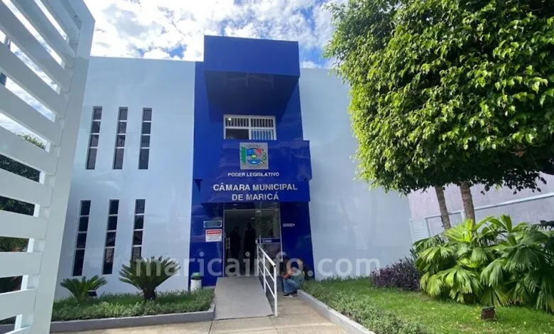 Maricá aprova lei que proíbe homens condenados por violência contra a mulher de receberem benefícios 6 camara vereadores de marica abr 2023