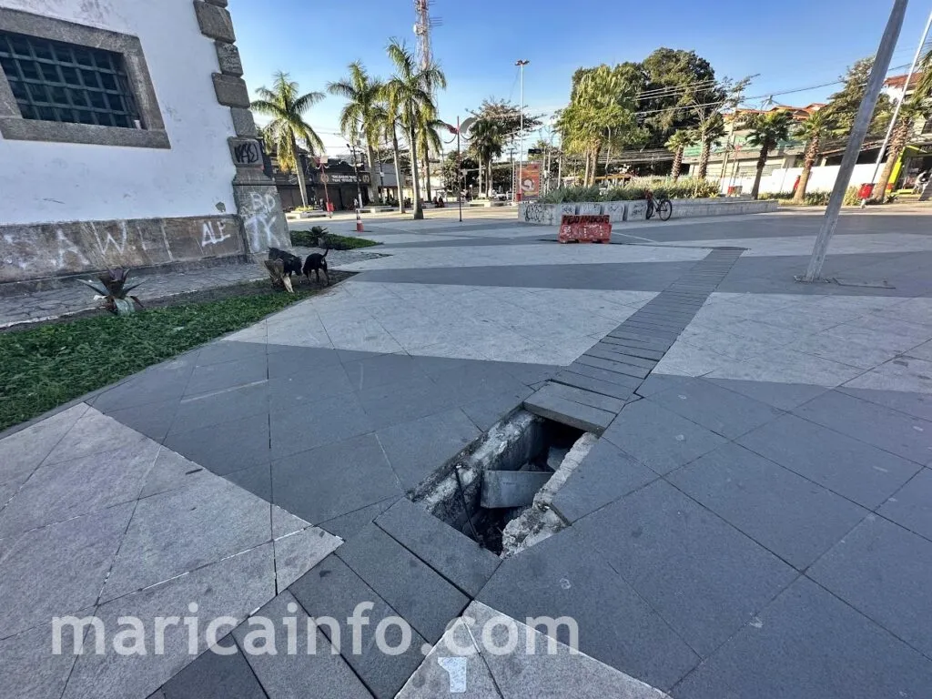Maricá: Após dois anos de inauguração, praça central sofre com 'abandono' 9 Praca Orlando de Barros Pimentel risco julho 2023