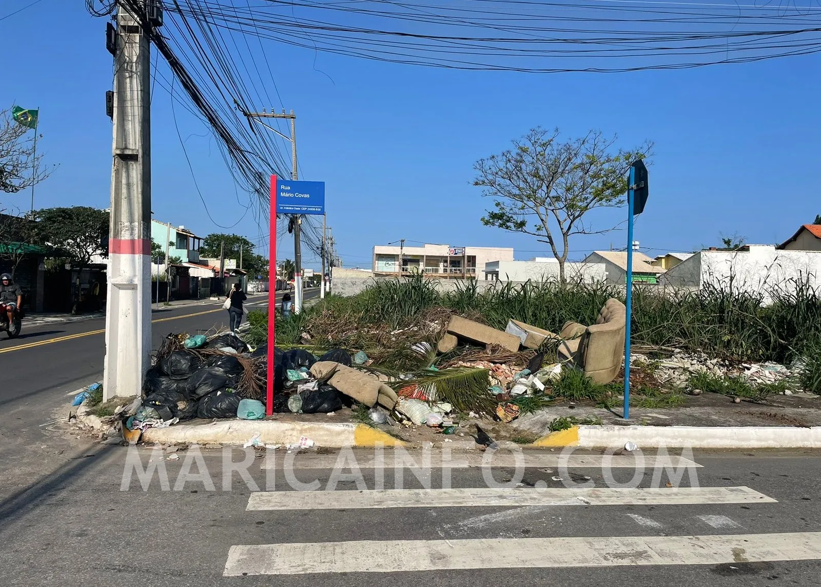 Maricá intensifica autuações contra terrenos abandonados e sem limpeza 9 lixo acumulo itaipuacu