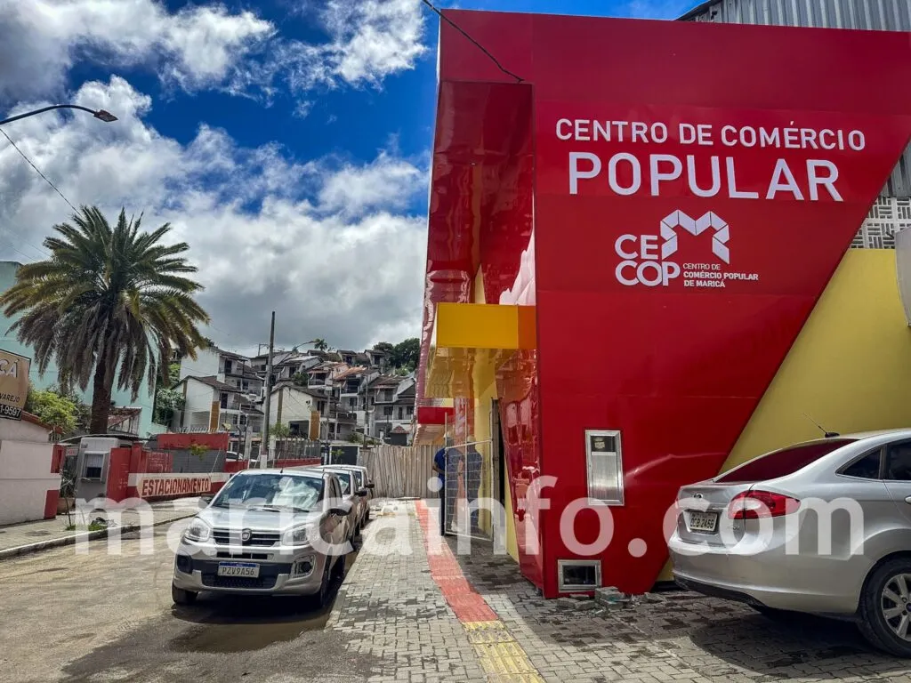 Quaquá se reúne com camelôs e promete retorno às ruas 11 centro de comercio popular camelodromo