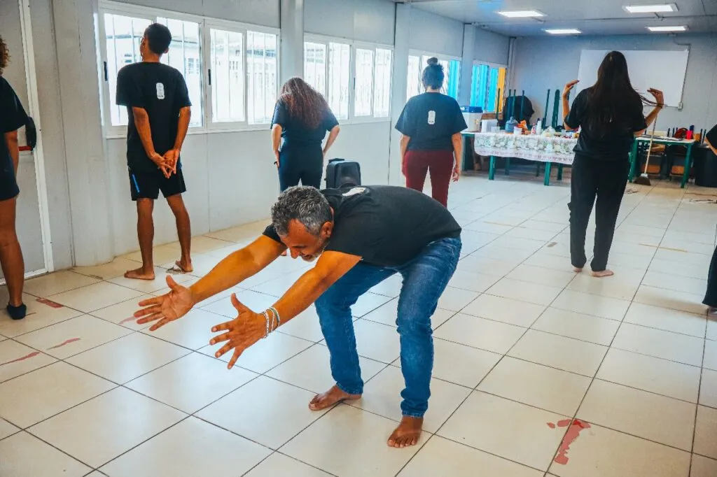 Theatrum Mundi - Imersão em teatralidade física e expansão em 2025 13 materia oficina 2
