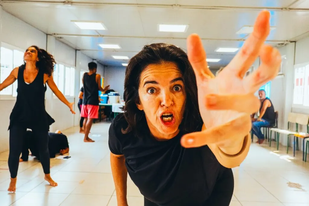 Theatrum Mundi - Imersão em teatralidade física e expansão em 2025 12 materia oficina 7