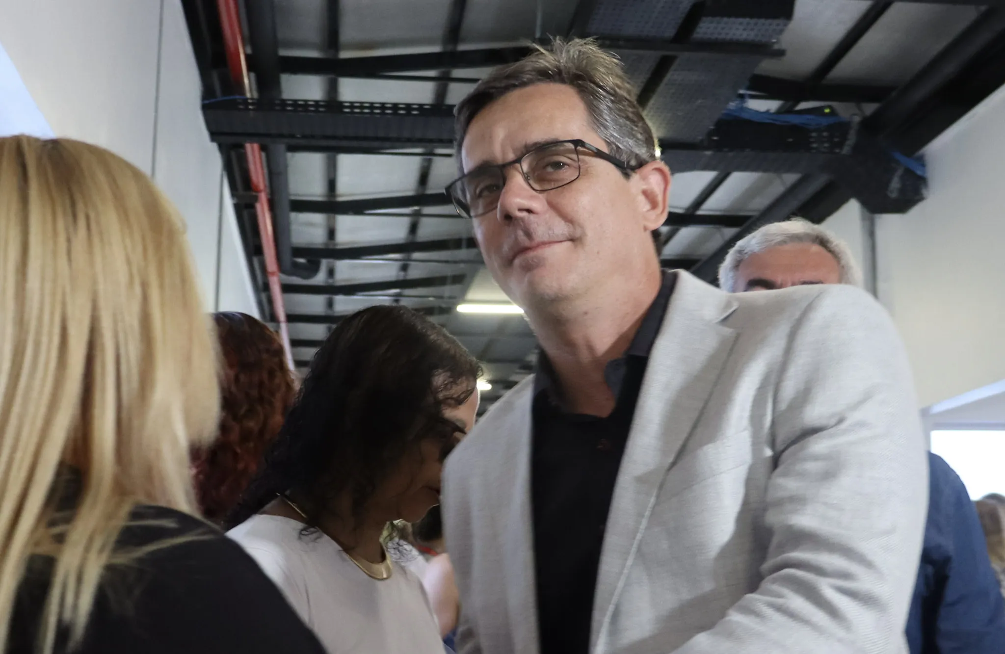 "A inteligência dele é fora do tempo-espaço" diz Fabiano Horta sobre Quaquá 5 Fabiano Horta Marica 2