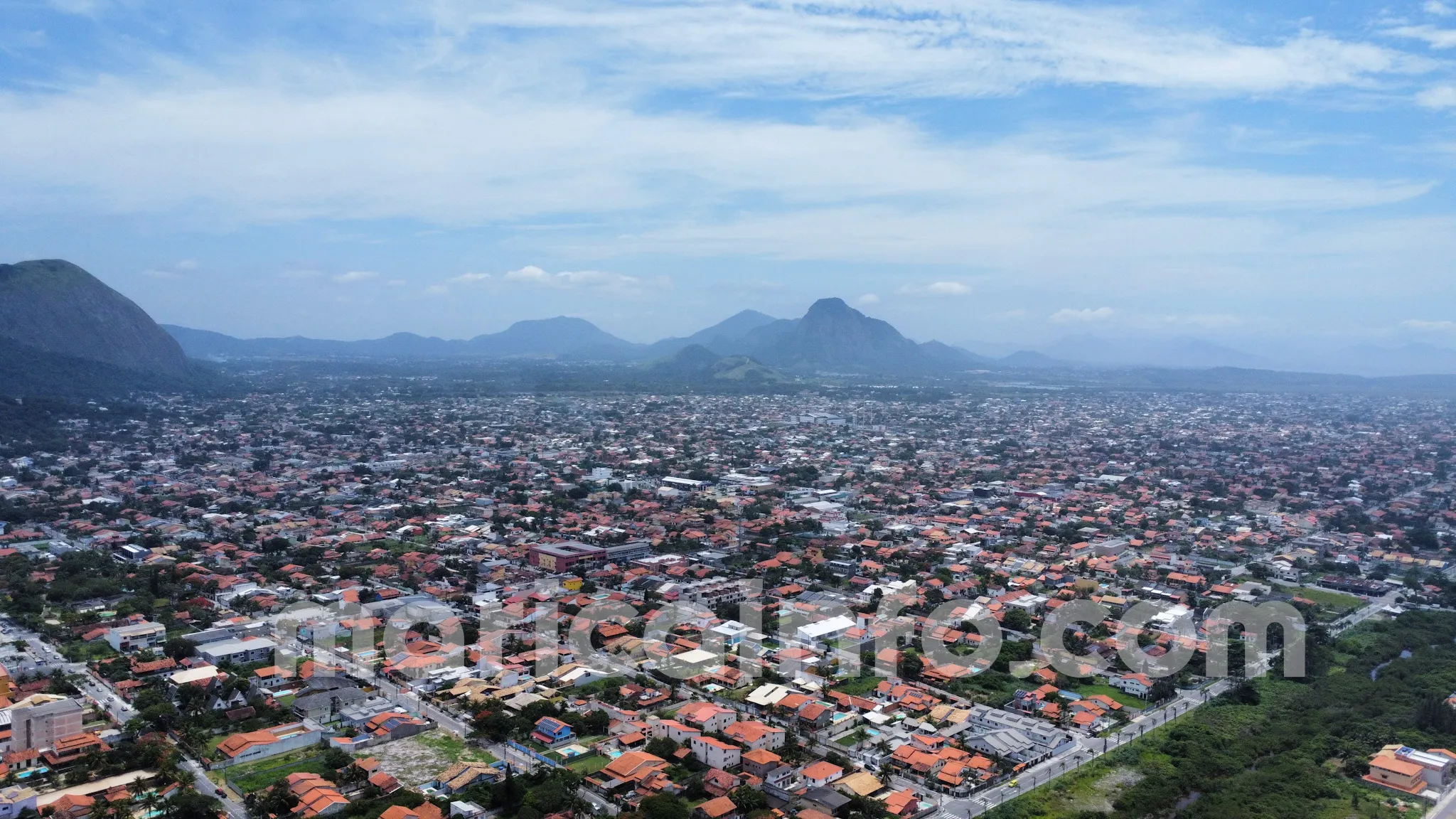 Maricá terá fim de semana com previsão de altas temperaturas e pancadas de chuva 10 Itaipuacu Drone Aerea marica info 2024