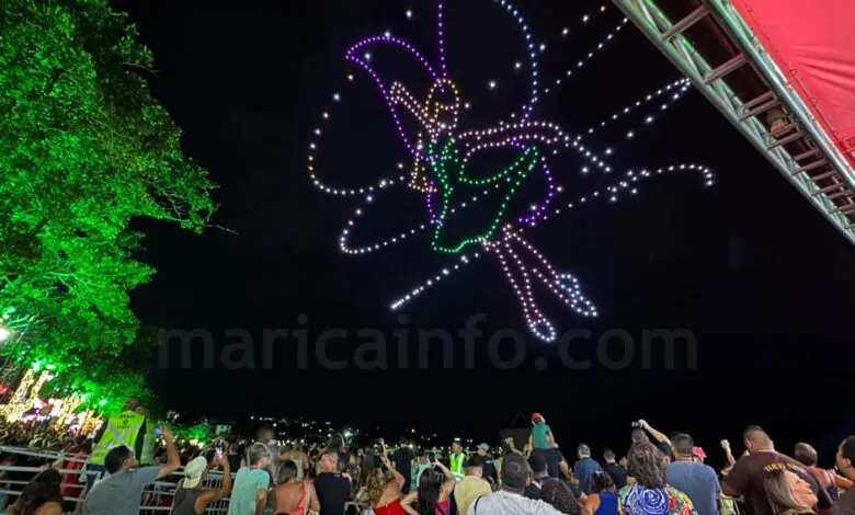 Maricá: Show de luzes de drones apresenta espetáculo 'O Quebra-Nozes' no céu de Araçatiba 6 drones imagem maricainfo