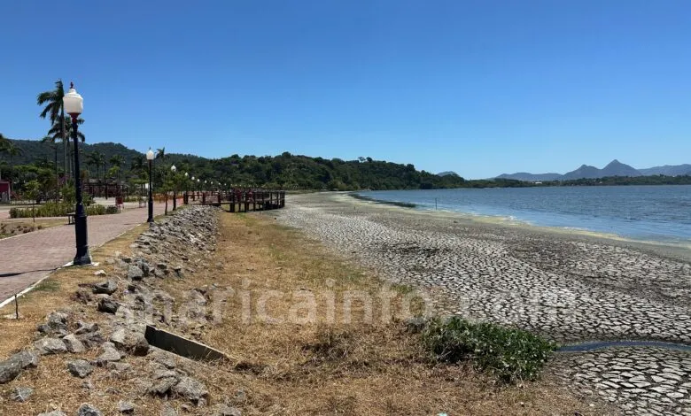 Maricá: Estiagem volta a secar lagoas, passando a receber apenas esgoto 7 estiagem 2