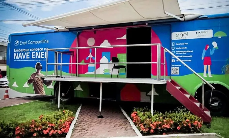 Enel leva atendimento itinerante e experiência imersiva para Itaipuaçu 9 Acao Energia Legal Foto de Thiago Freitas 8 e1764899448872