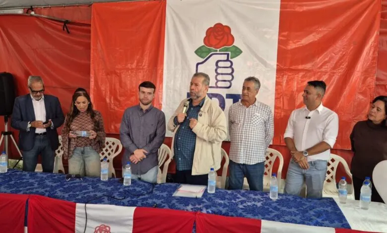 PDT comemora 46 anos em Maricá e reforça força política de Júlio Carolino e Carolino 8 PDT RJ celebra 46 anos de fundacao com encontro de liderancas em Marica