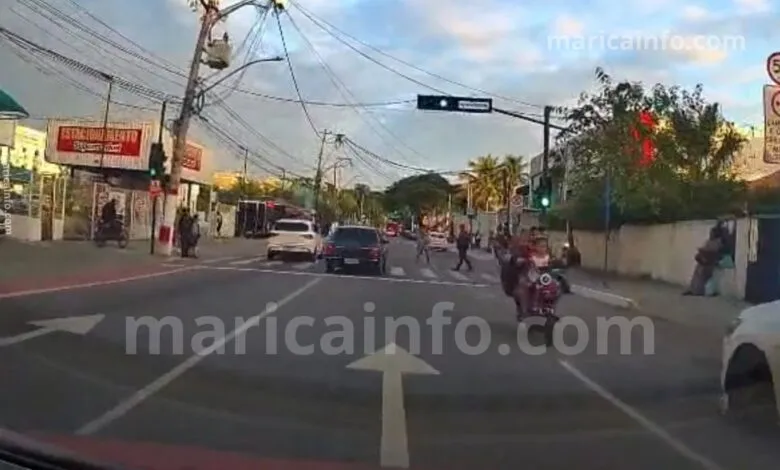 Scooters e bikes elétricas sem fiscalização ameaçam a segurança no trânsito de Maricá 10 scooter eletrica marica rua barao de inoa