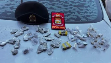 Troca de tiros com termina com jovem preso e drogas apreendidas em Maricá 5 Troca de tiros com termina com jovem preso e drogas apreendidas em Marica